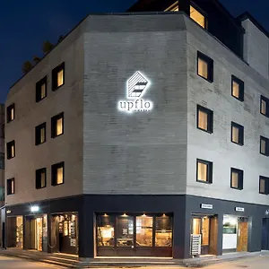  Hostel Upflo